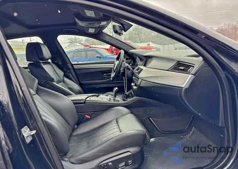 2014 BMW M5 z USA, uszkodzony, nr VIN WBSFV9C56ED097429